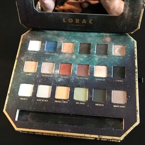 LORAC Pirates of the Caribbean Palette